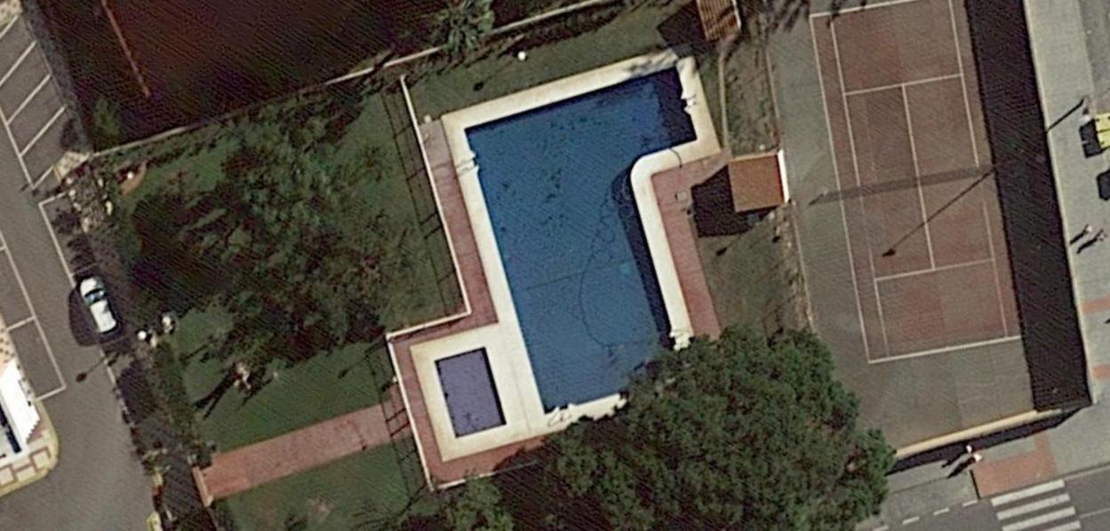 Piso Familiar Con Piscina Y Aparcamiento En Torre Del Mar - Edificio Ronda I Apartment ภายนอก รูปภาพ